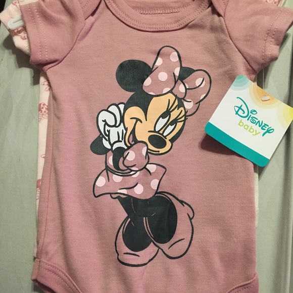 Minnie 3 piece onesie set - Picture 4 of 4